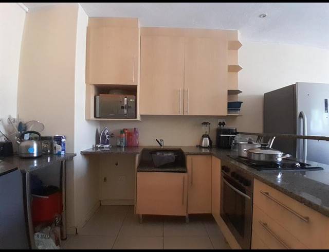 2 BEDROOM PROPERTY TO RENT IN ROOIHUISKRAAL NORTH